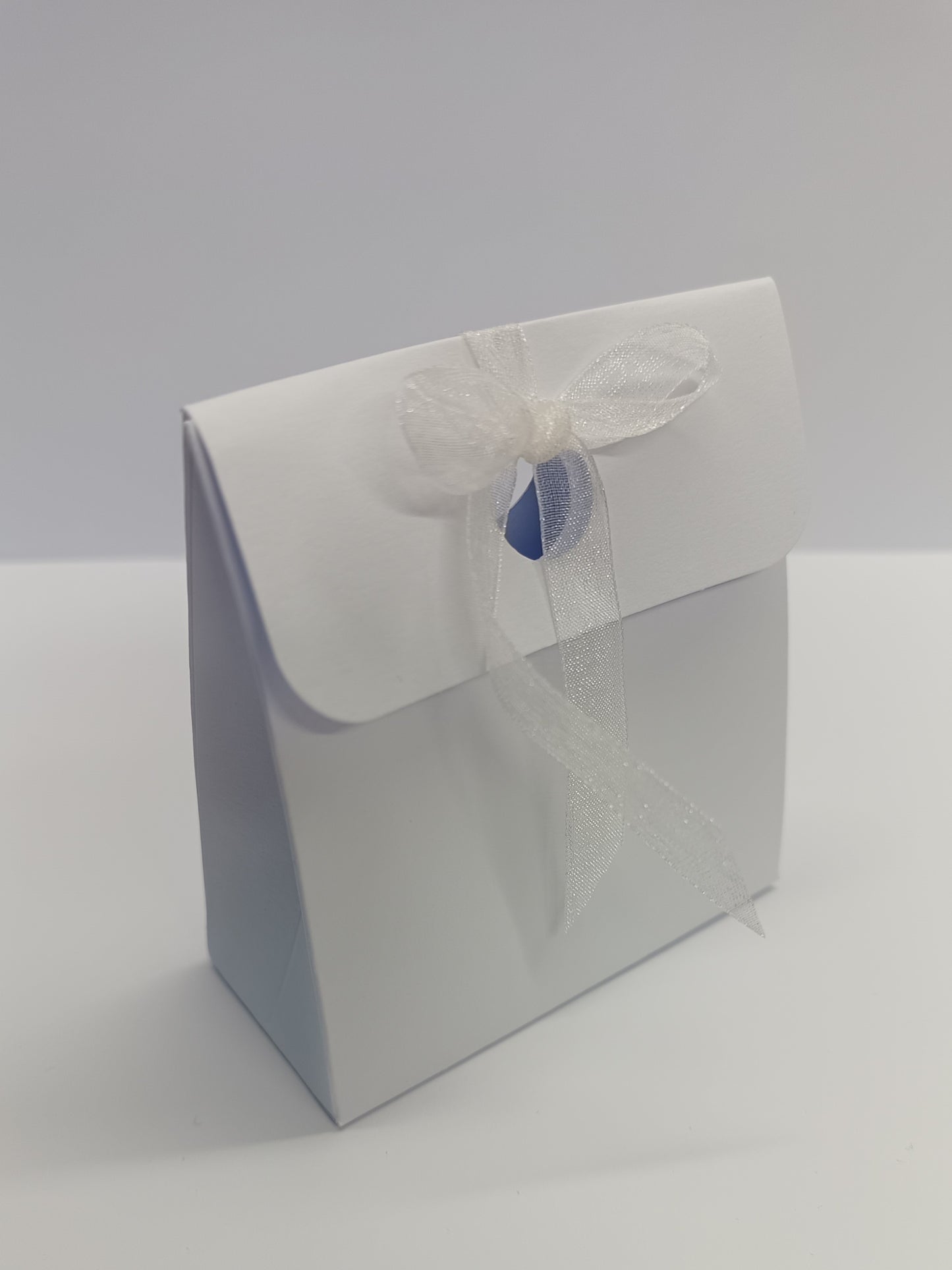 Luxury White Gift Favour Boxes For Weddings - Parties