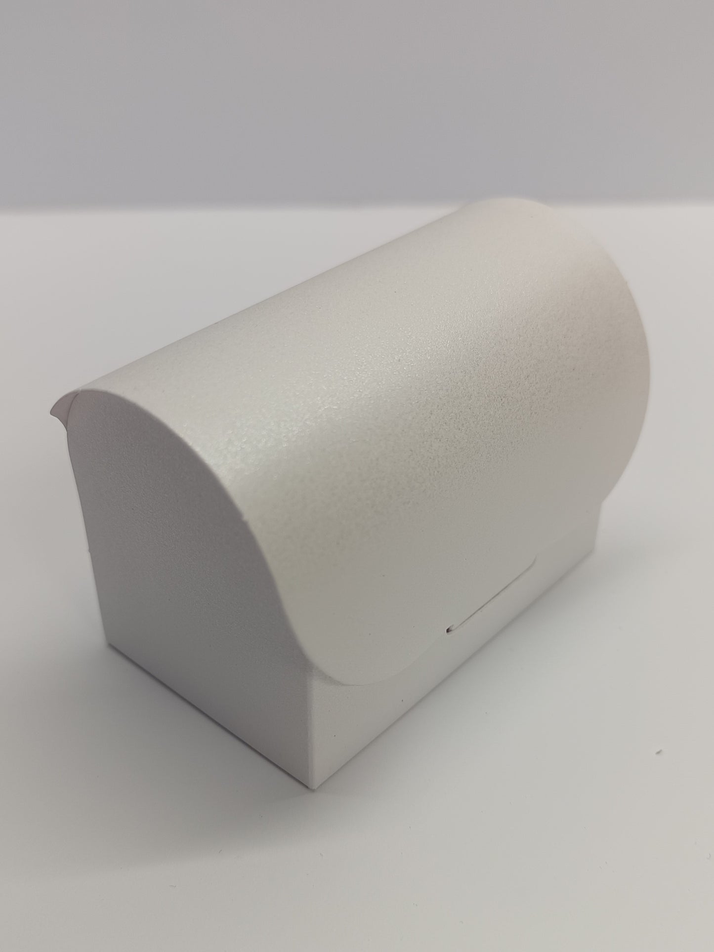 Luxury Pearlescent White Gift Favour Boxes For Weddings - Parties