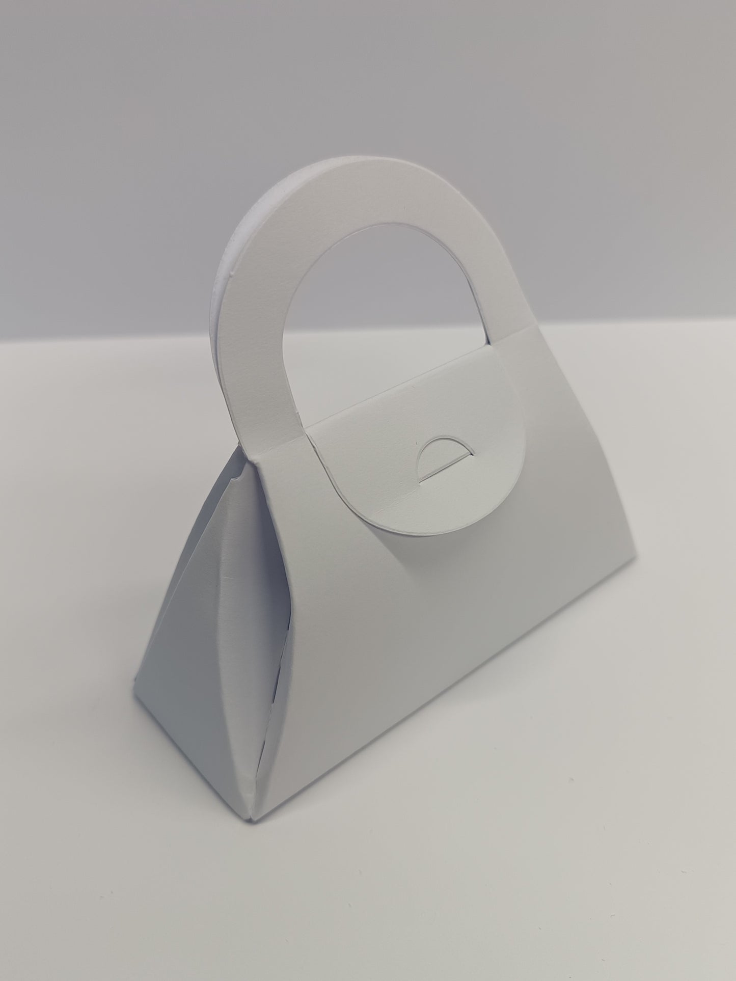 Luxury White Gift Favour Boxes For Weddings - Parties
