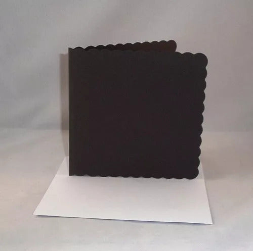 6" x 6" Coloured Greeting Card Blanks & Envelopes (SCALLOPED EDGE)