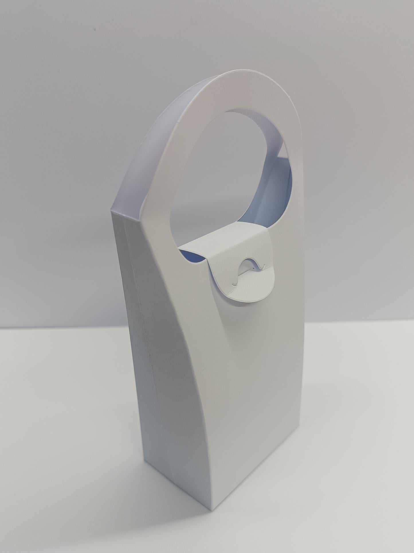 Luxury White Gift Favour Boxes For Weddings - Parties