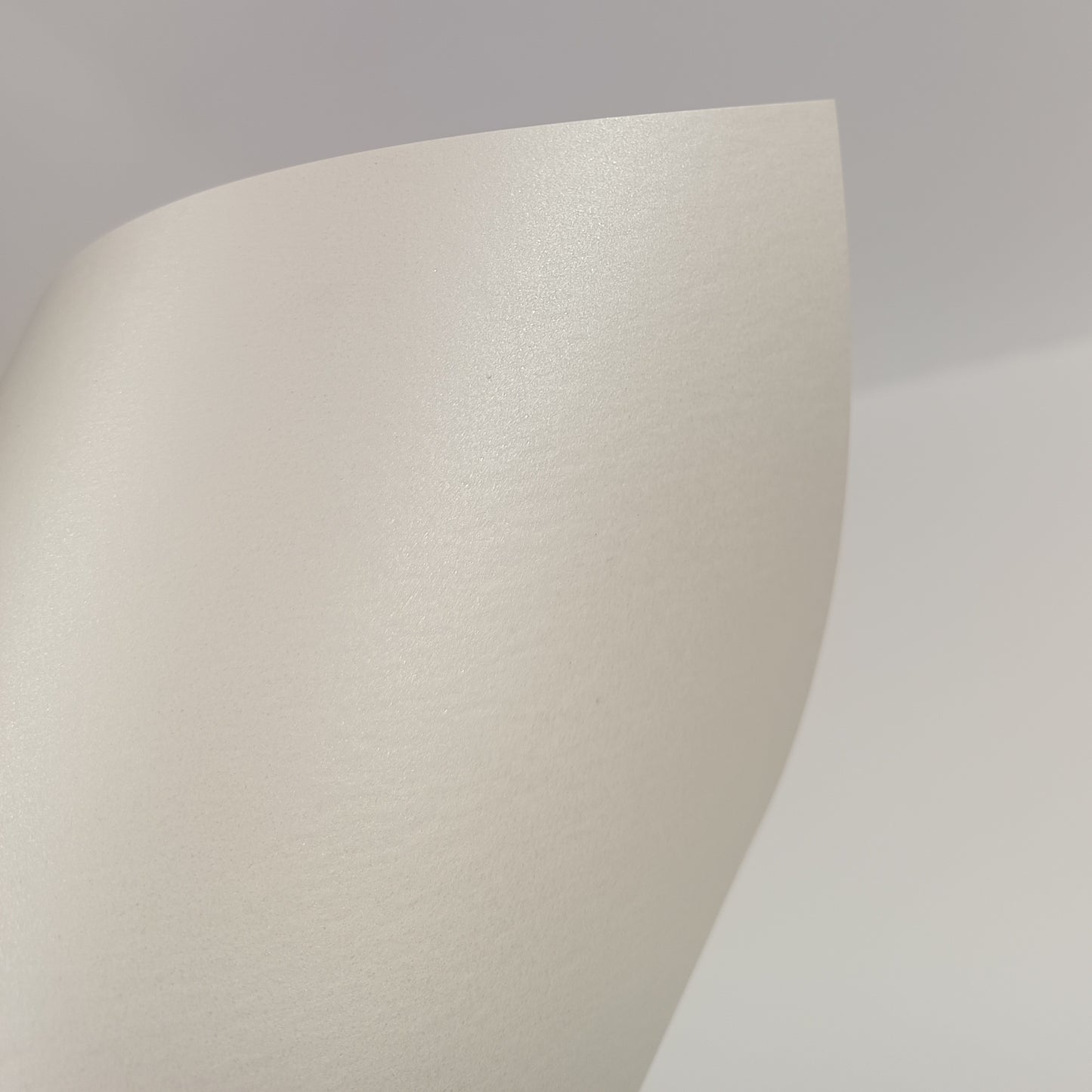 Luxury 285gsm A4 Stardream Pearlescent Card Stock – Premium Metallic Finish for Elegant Wedding Invitations, Greeting Cards & Creative Craft Projects