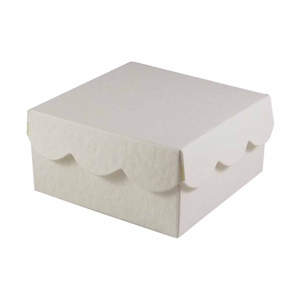 Scallop Lid Wedding Favour Boxes