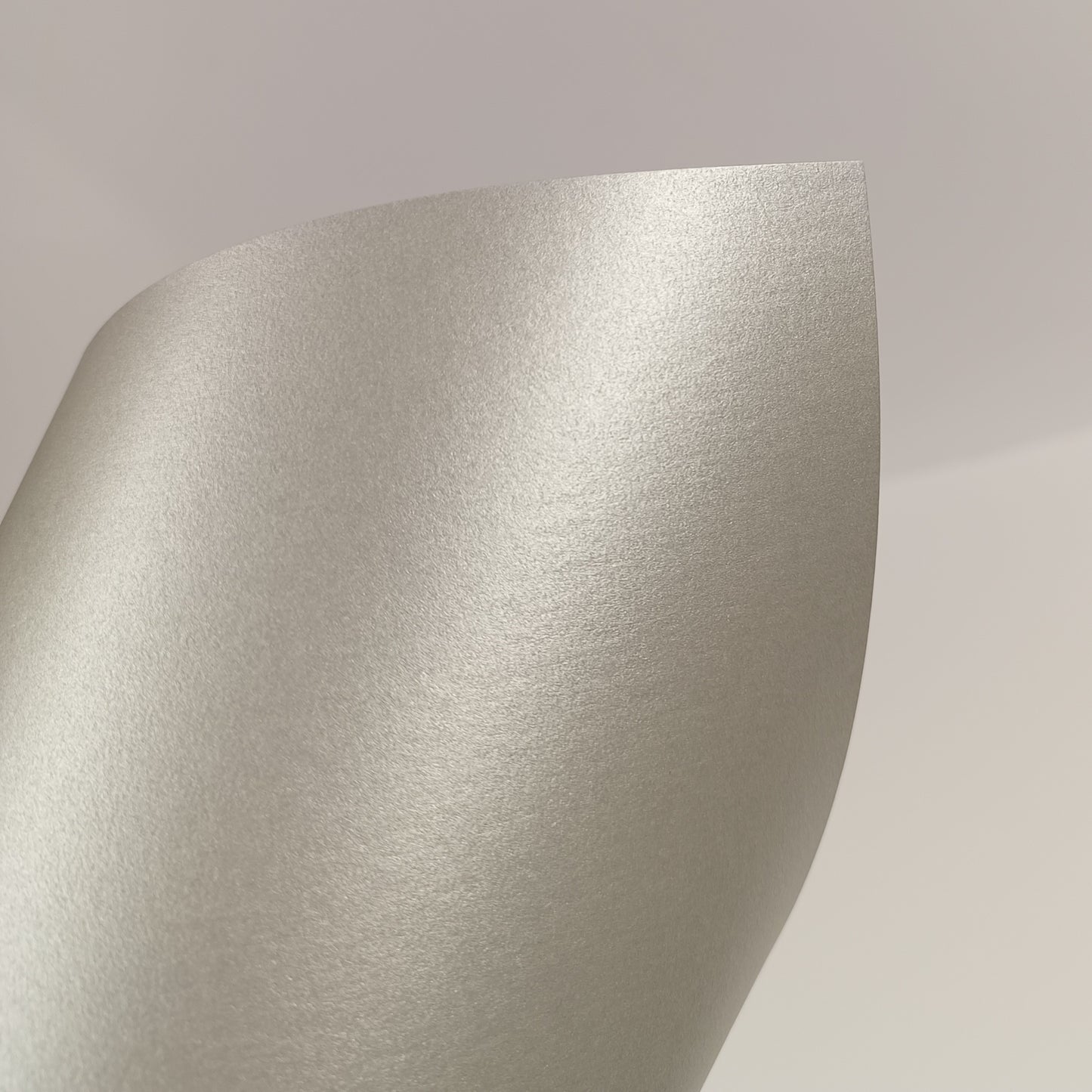 Luxury 285gsm A4 Stardream Pearlescent Card Stock – Premium Metallic Finish for Elegant Wedding Invitations, Greeting Cards & Creative Craft Projects